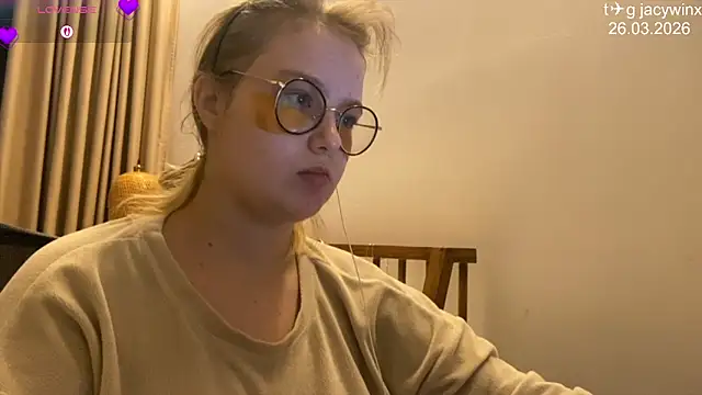 JacyWinslat online show from 03.26.26