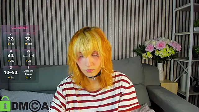 Snapshot of Little_Chips chatting on 10.15.25 Little Chips online show from 10.15.25