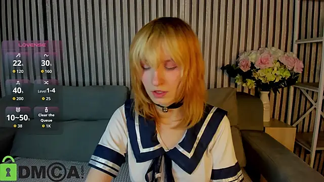 Snapshot of Little_Chips chatting on 10.22.25 Little Chips online show from 10.22.25