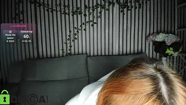 Snapshot of Little_Chips chatting on 10.24.25 Little Chips online show from 10.24.25