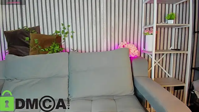 Little Chips online show from 04.10.26