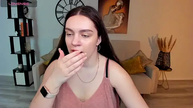 Snapshot of DaniellaLovely chatting on 03.16.25 DaniellaLovely online show from 03.16.25