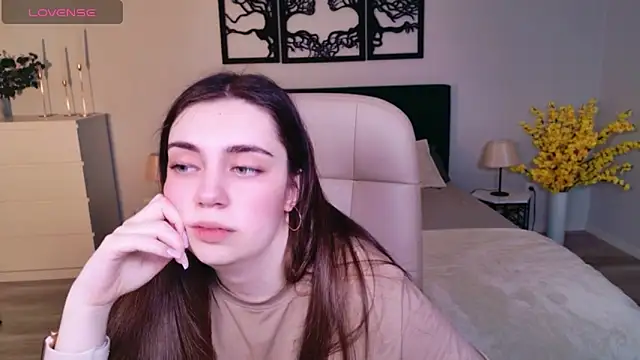 DaniellaLovely online show from 02.01.26