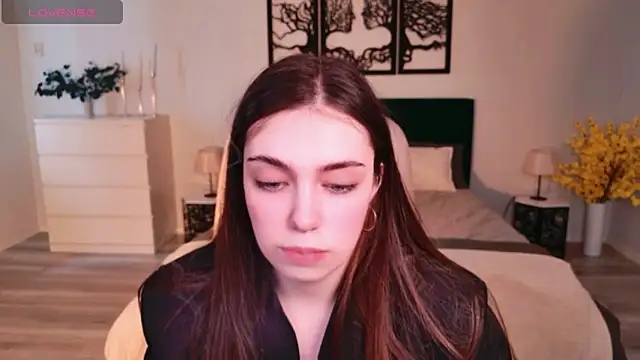 DaniellaLovely online show from 02.28.26