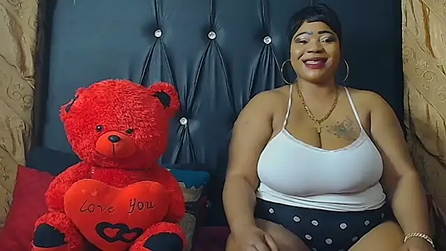 HUMONGUOUSTITSS online show from 10.07.25