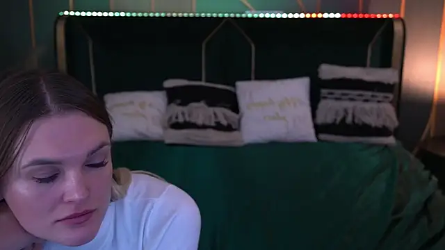 KateSly online show from 11.05.25