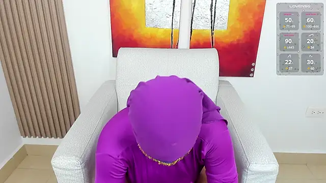 Snapshot of zully_01 chatting on 03.21.25 zully 01 online show from 03.21.25