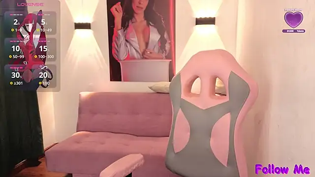 vittorialombardi   online show from 11.17.25