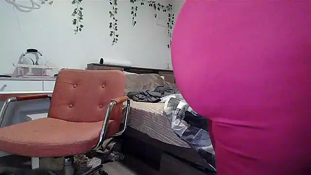 Kittyymaze1 online show from 11.28.25