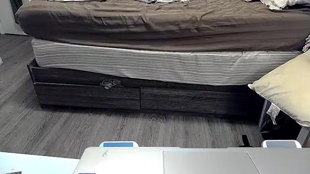 Kittyymaze1 online show from 04.14.26