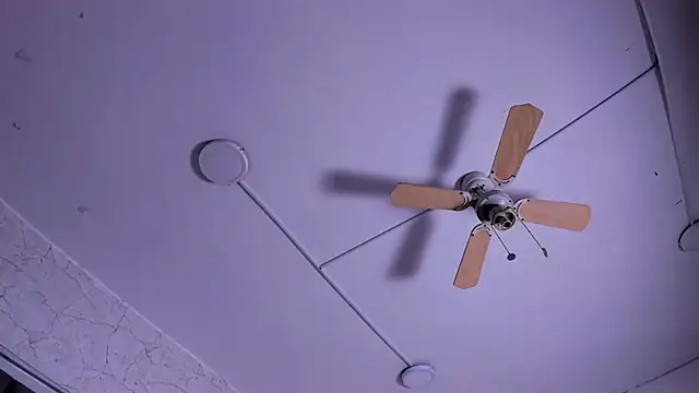 TiaraRosse online show from 01.23.25