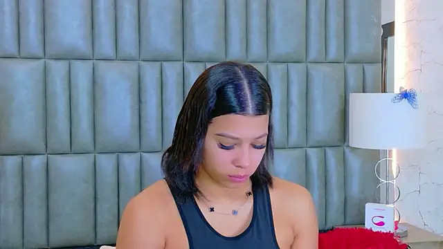 TiaraRosse online show from 03.02.26