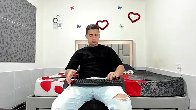 simookeler online show from 10.07.25