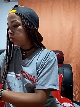 Scarlett lx online show from 12.27.24