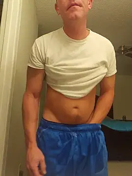 Snapshot of Bigtater1999 chatting on 10.15.25 Bigtater1999 online show from 10.15.25