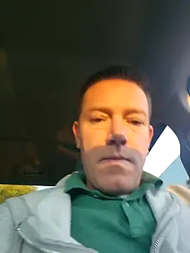 Snapshot of Bigtater1999 chatting on 10.20.25 Bigtater1999 online show from 10.20.25