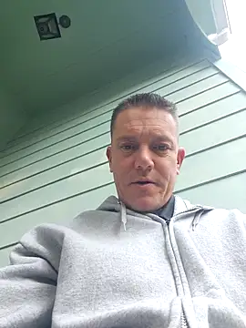 Snapshot of Bigtater1999 chatting on 11.01.25 Bigtater1999 online show from 11.01.25