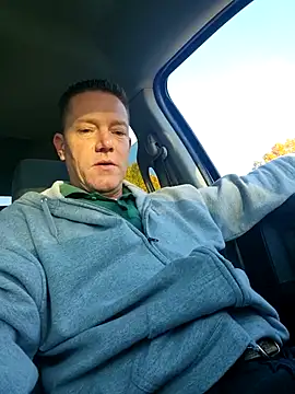 Snapshot of Bigtater1999 chatting on 11.06.25 Bigtater1999 online show from 11.06.25