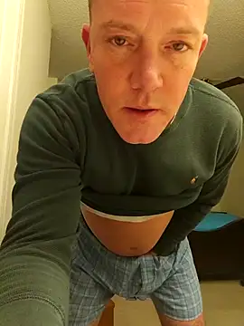 Bigtater1999 online show from 12.15.25