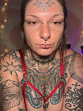 lizzardqueeen online show from 03.23.26