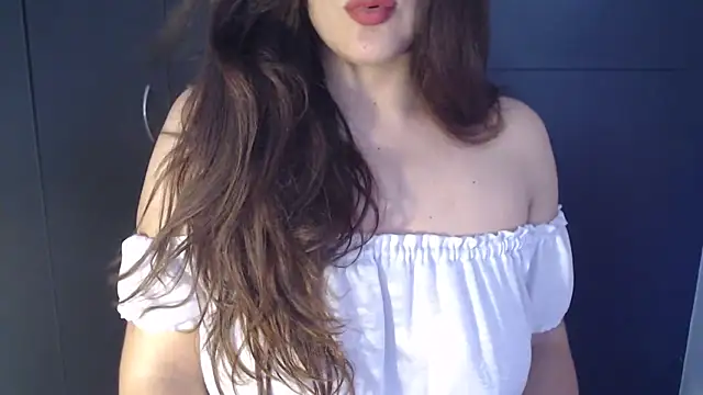 AdharaLujan online show from 04.22.26