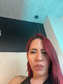 Aixa hill1 online show from 10.27.25