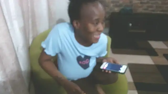 Snapshot of Wettitiesxxx chatting on 10.23.25 Wettitiesxxx online show from 10.23.25