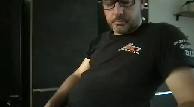 Snapshot of unconnudu21000 chatting on 02.10.25 unconnudu21000 online show from 02.10.25