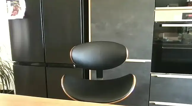 Snapshot of unconnudu21000 chatting on 03.06.25 unconnudu21000 online show from 03.06.25