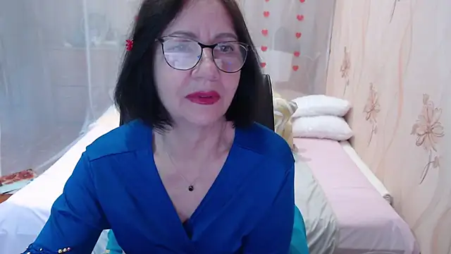 Snapshot of OlgaHottie chatting on 10.13.25 OlgaHottie online show from 10.13.25