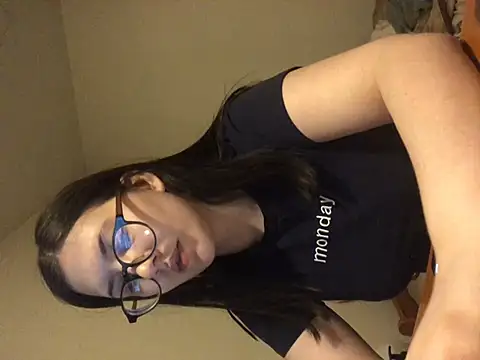 Snapshot of Prudie_Gabriella chatting on 01.26.25 Prudie Gabriella online show from 01.26.25