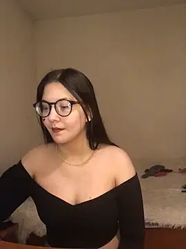 Snapshot of Prudie_Gabriella chatting on 02.14.25 Prudie Gabriella online show from 02.14.25