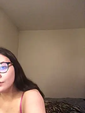 Snapshot of Prudie_Gabriella chatting on 03.18.25 Prudie Gabriella online show from 03.18.25