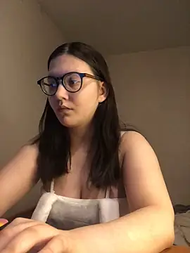 Snapshot of Prudie_Gabriella chatting on 03.22.25 Prudie Gabriella online show from 03.22.25