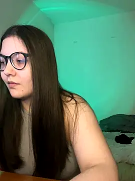 Snapshot of Prudie_Gabriella chatting on 09.29.25 Prudie Gabriella online show from 09.29.25