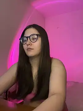 Snapshot of Prudie_Gabriella chatting on 10.12.25 Prudie Gabriella online show from 10.12.25