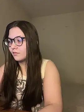 Snapshot of Prudie_Gabriella chatting on 11.06.25 Prudie Gabriella online show from 11.06.25