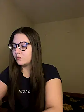 Prudie Gabriella online show from 11.22.25