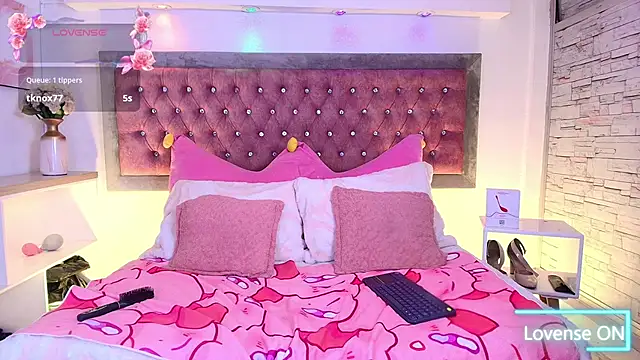 EmmaWilder online show from 01.06.26