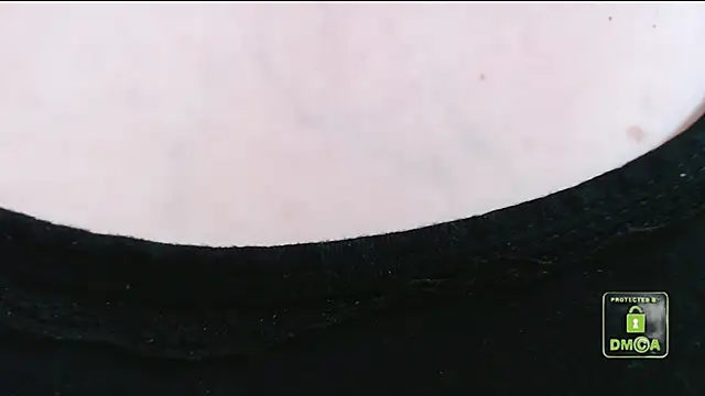cute and hot online show from 12.27.24