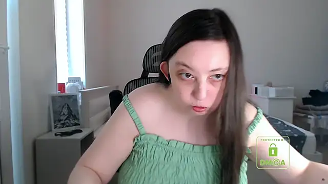 cute and hot online show from 05.20.26