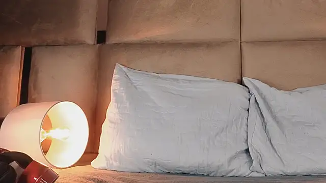 Snapshot of angelinepossy chatting on 09.27.25 angelinepossy online show from 09.27.25