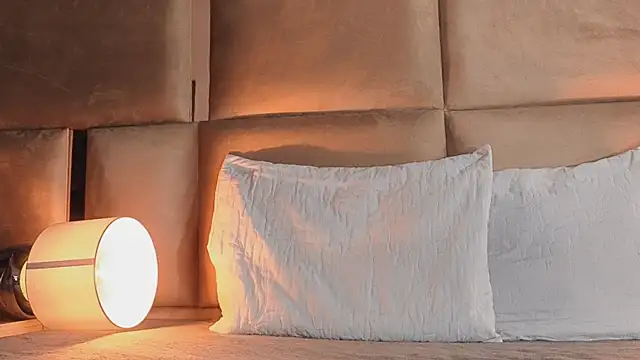 Snapshot of angelinepossy chatting on 09.30.25 angelinepossy online show from 09.30.25