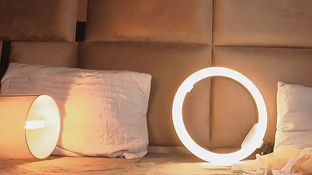 Snapshot of angelinepossy chatting on 10.03.25 angelinepossy online show from 10.03.25