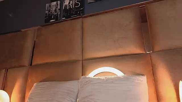 Snapshot of angelinepossy chatting on 10.07.25 angelinepossy online show from 10.07.25