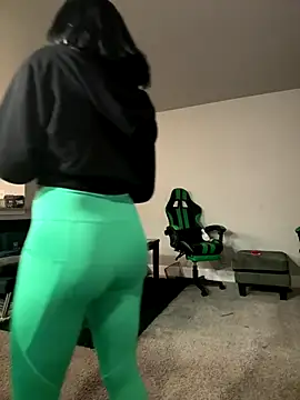 RainFallzxxz online show from 10.14.25