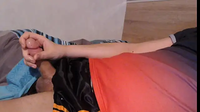 Shortboy84 online show from 02.15.26