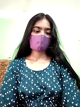 Snapshot of Arisha- chatting on 05.15.26 Arisha- online show from 05.15.26