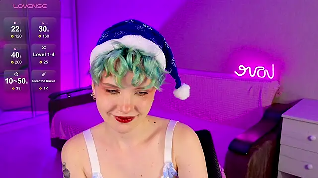 School Love online show from 12.23.24