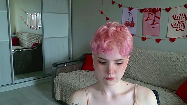 School Love online show from 09.11.25